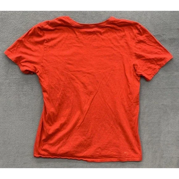 The Nike Tee Graphic T-Shirt Men's Size Medium Red Logo JUST DO IT Crew Neck - Picture 3 of 10